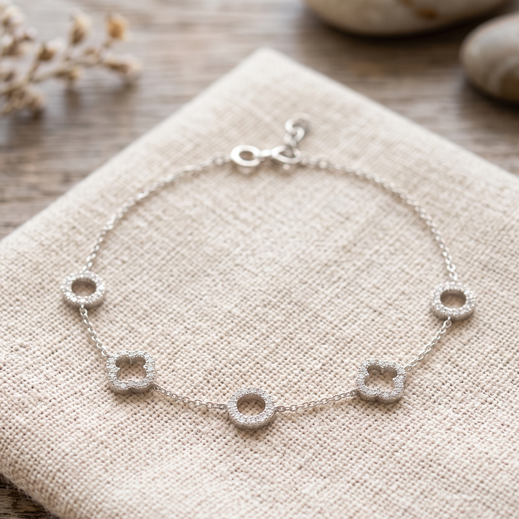 Kiashaa Jewellery 0.875 CTW diamond clover station bracelet in polished yellow gold.