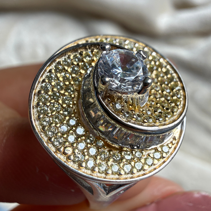 Round and baguette lab-grown diamond swirl statement ring by Kiashaa Jewellery.