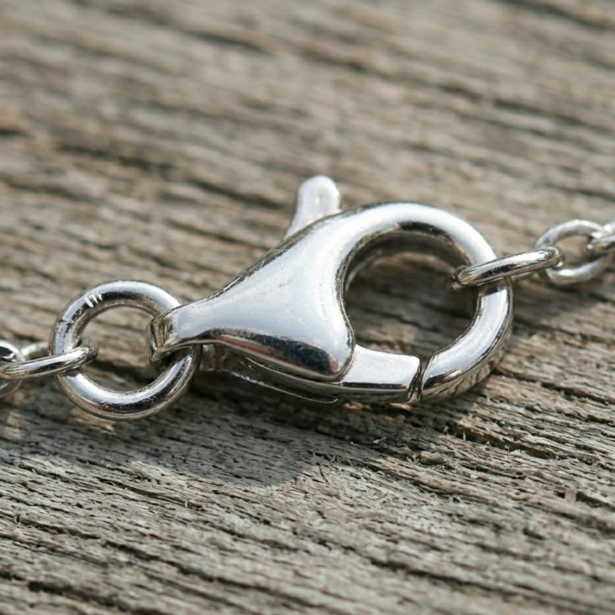1.11 CTW Floral Round Diamond Station Bracelet