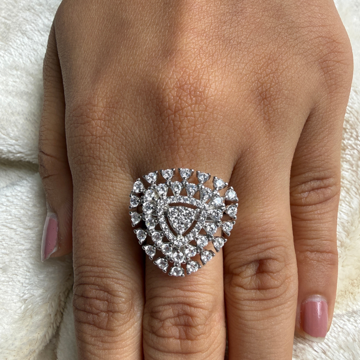 Heart-shaped lab-grown diamond statement ring in white gold by Kiashaa Jewellery.
