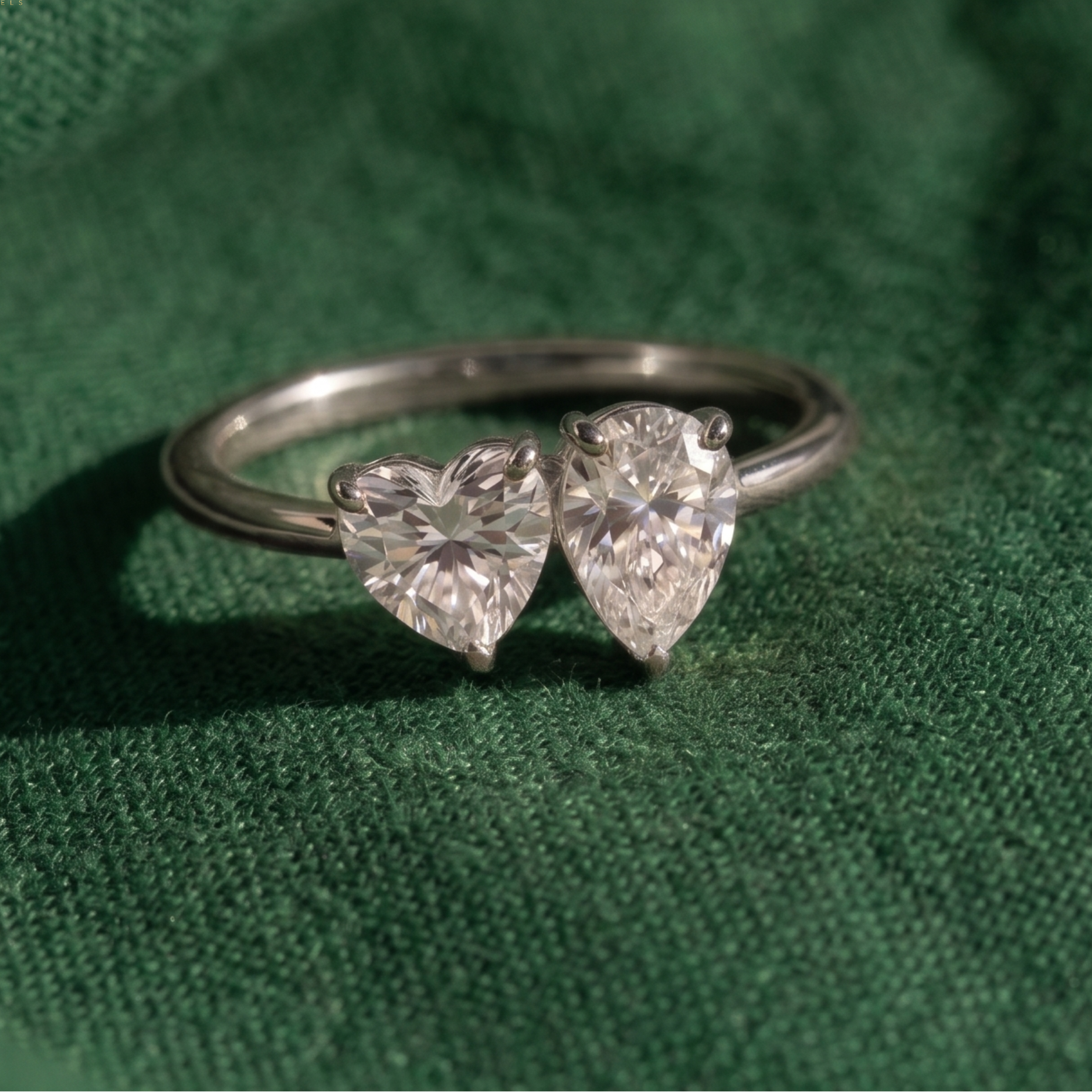 1.08 CT heart and pear diamond Toi et Moi engagement ring