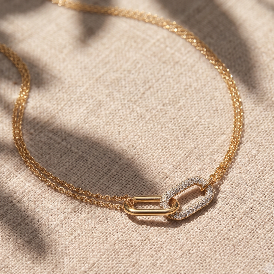 Eternal Link 0.40 CTW diamond necklace by Kiashaa Jewellery featuring interlocking elongated links in yellow gold.