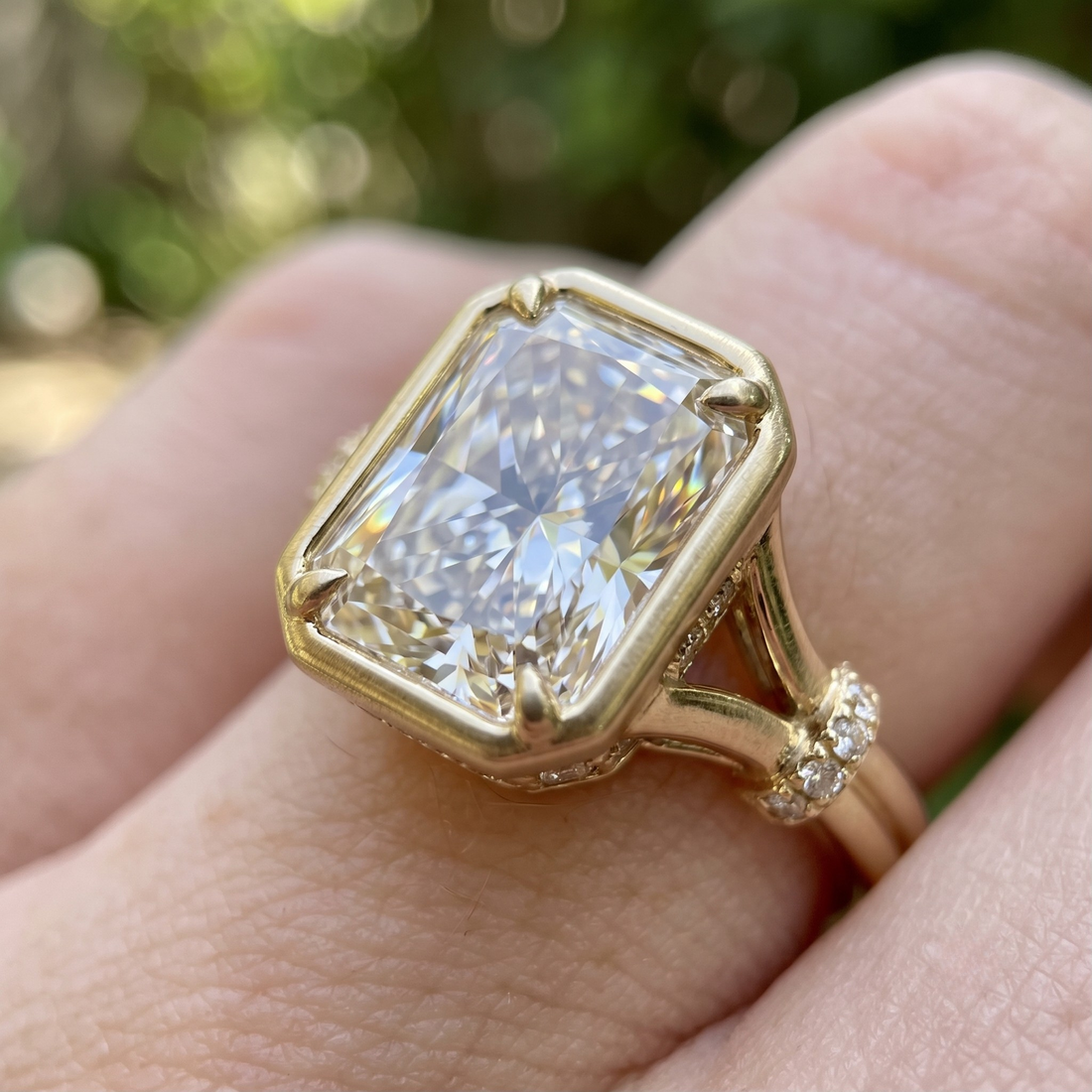 Regal Arc 2.12 CTW radiant diamond ring by Kiashaa Jewellery in polished yellow gold.