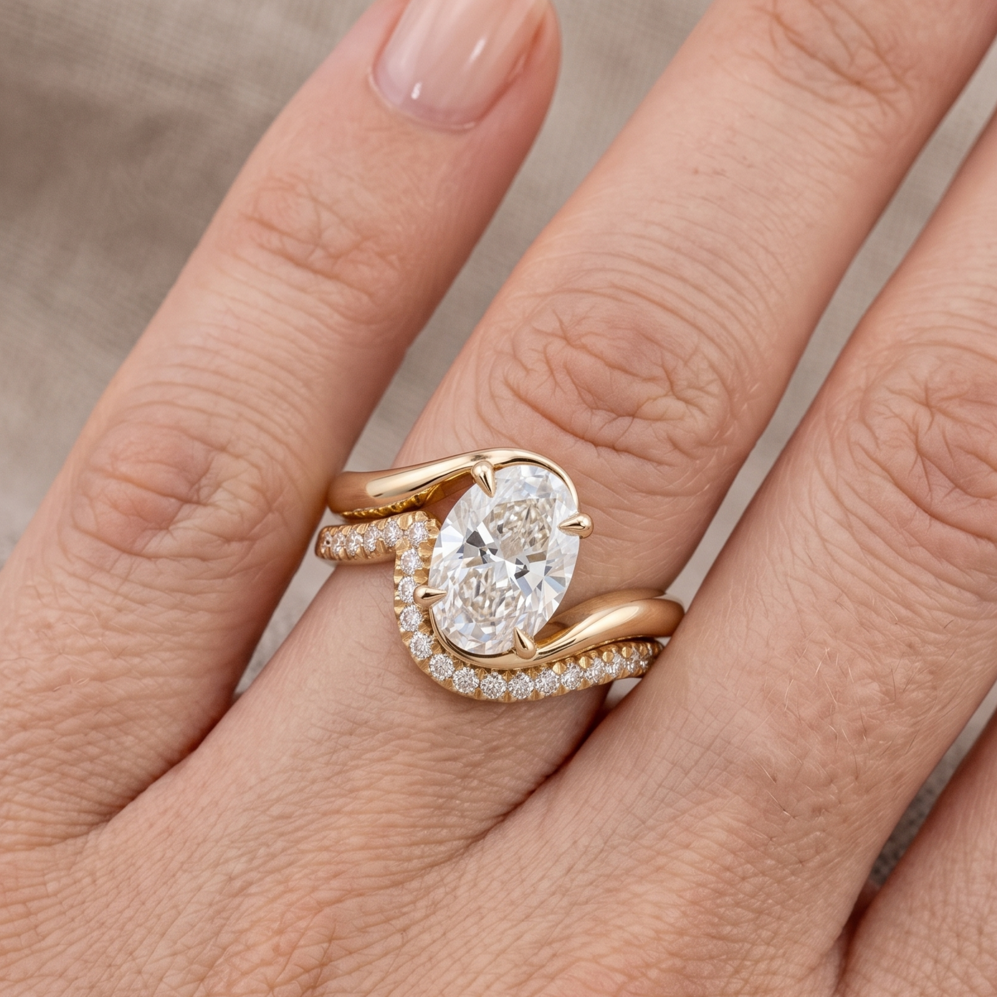 8 × 6 mm oval diamond bridal set by Kiashaa Jewellery