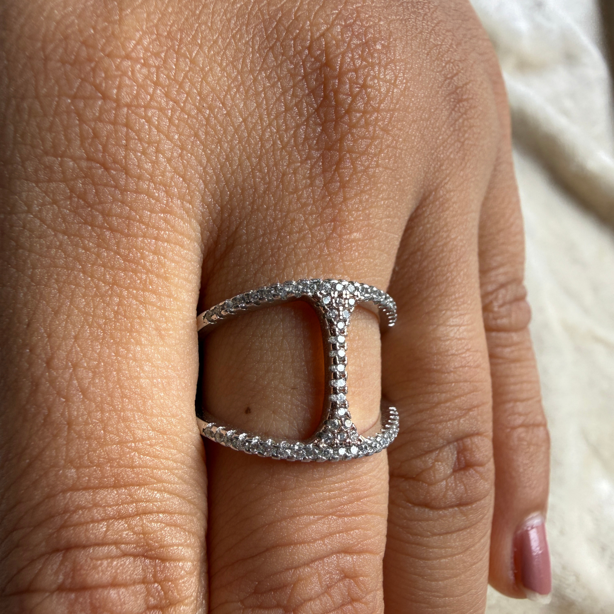 Geometric open-frame lab-grown diamond ring in white gold by Kiashaa Jewellery.