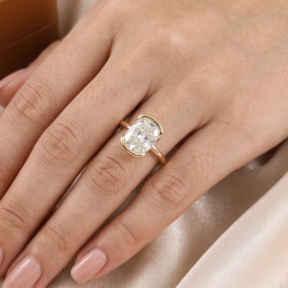 11 × 9 mm oval diamond bezel-style ring by Kiashaa Jewellery