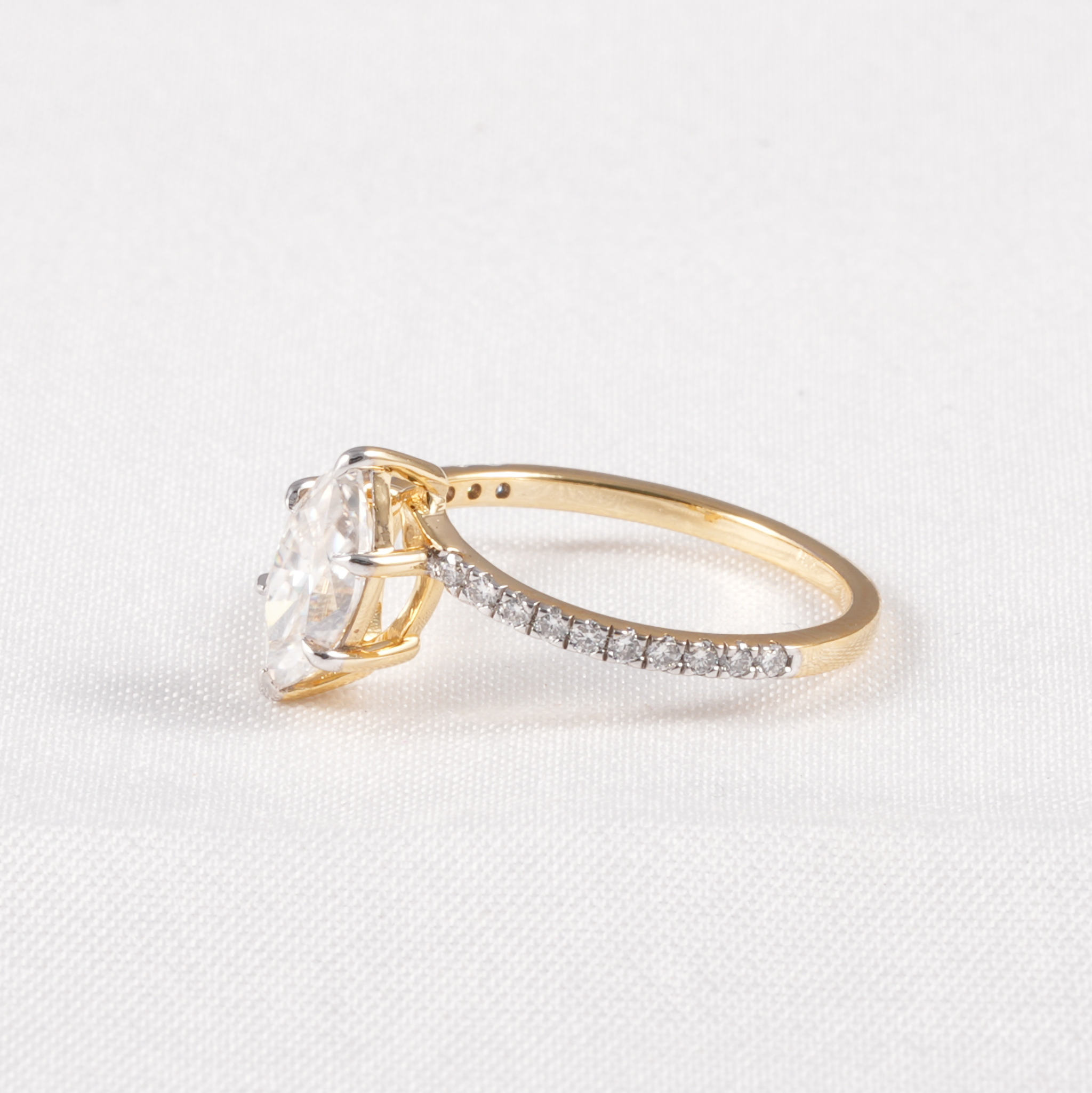 Marquise Diamond Pavé Engagement Ring in 9K, 14K & 18K Gold
