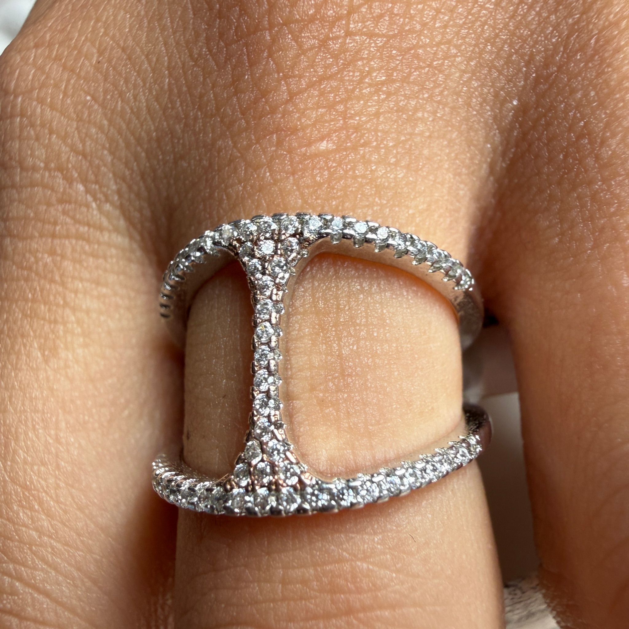 Geometric open-frame lab-grown diamond ring in white gold by Kiashaa Jewellery.