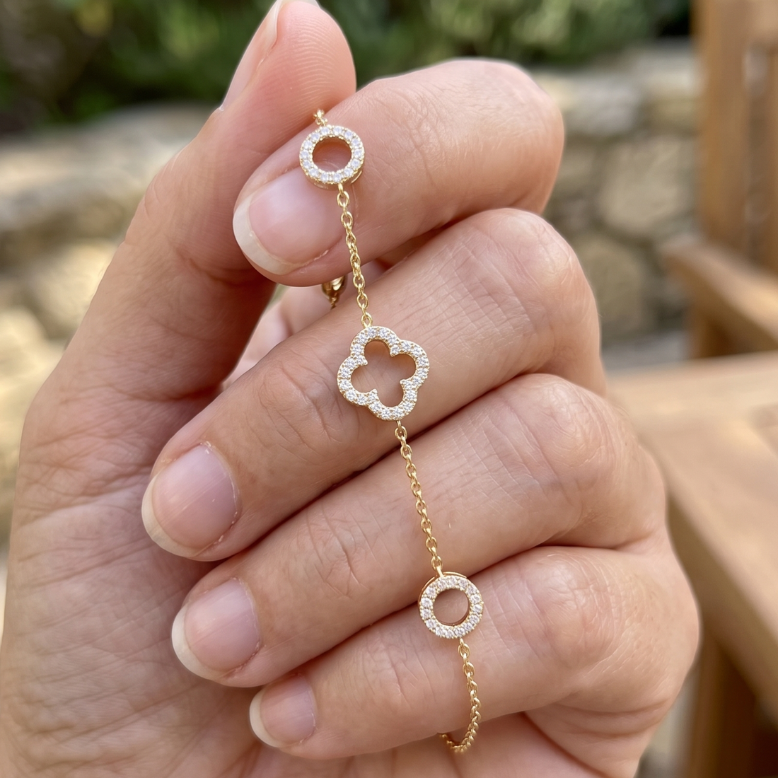 Kiashaa Jewellery 0.875 CTW diamond clover station bracelet in polished yellow gold.
