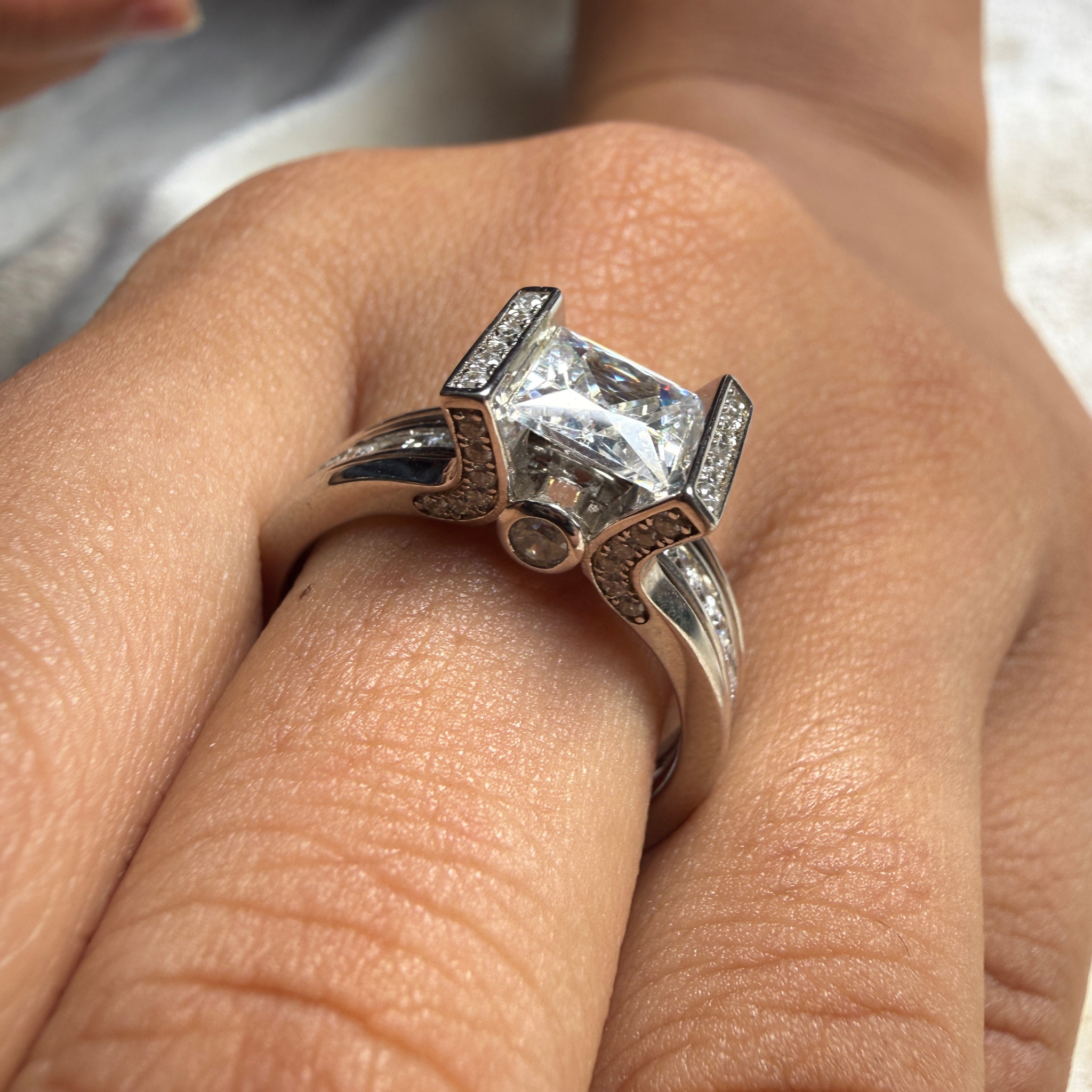 Princess-cut lab-grown diamond split-shank ring in white gold by Kiashaa Jewellery.