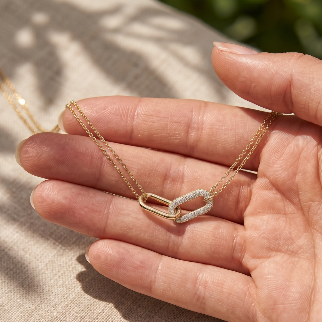 Eternal Link 0.40 CTW diamond necklace by Kiashaa Jewellery featuring interlocking elongated links in yellow gold.