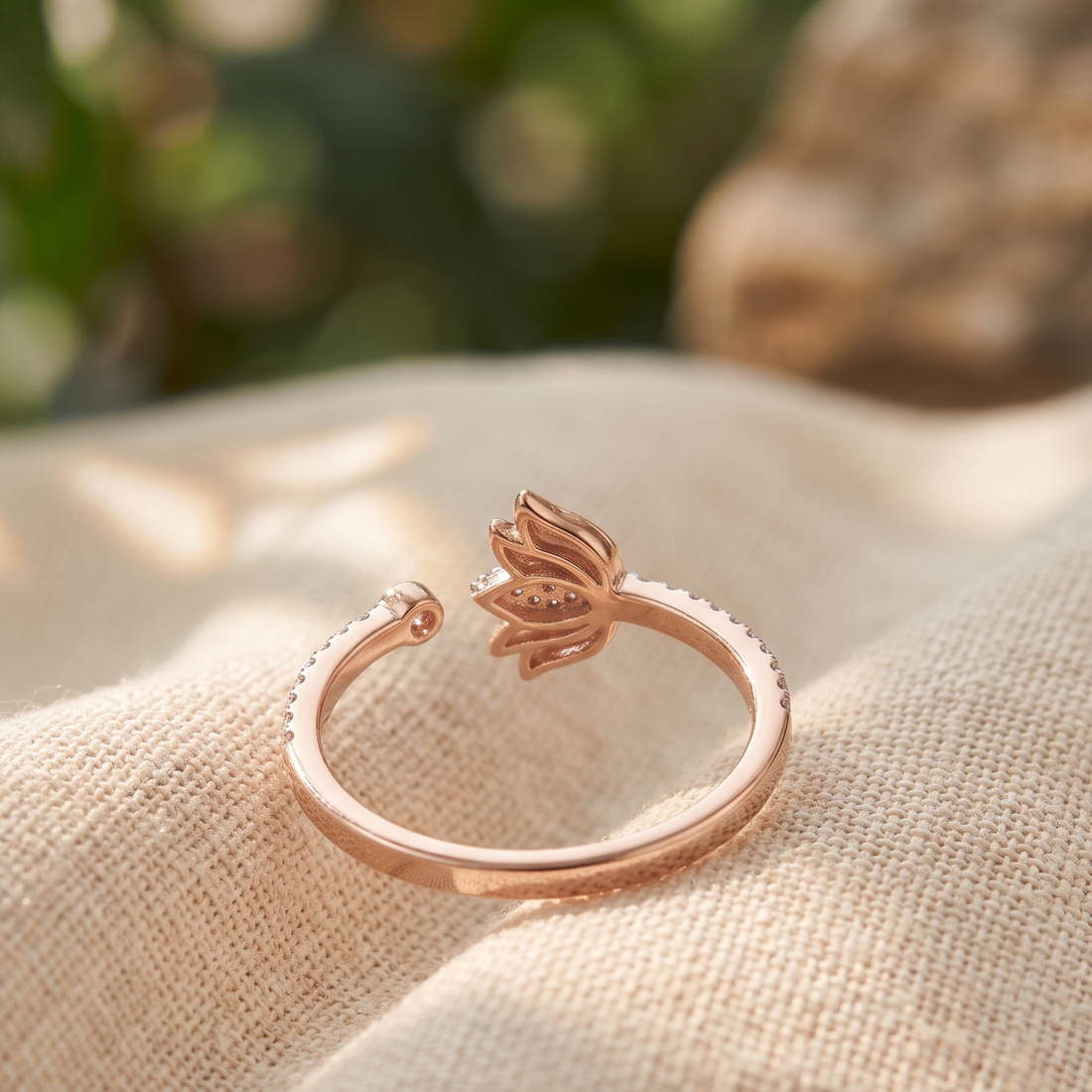 Kiashaa Jewellery 0.68 CTW swan diamond open cuff bracelet in polished rose gold.