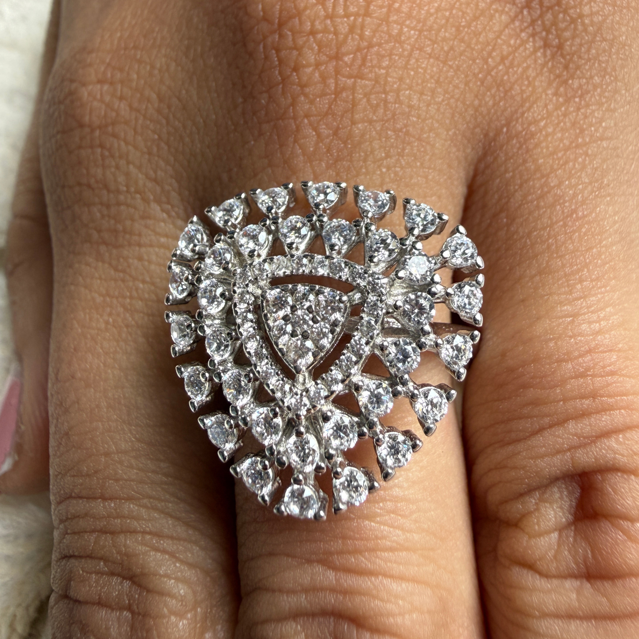 Heart-shaped lab-grown diamond statement ring in white gold by Kiashaa Jewellery.