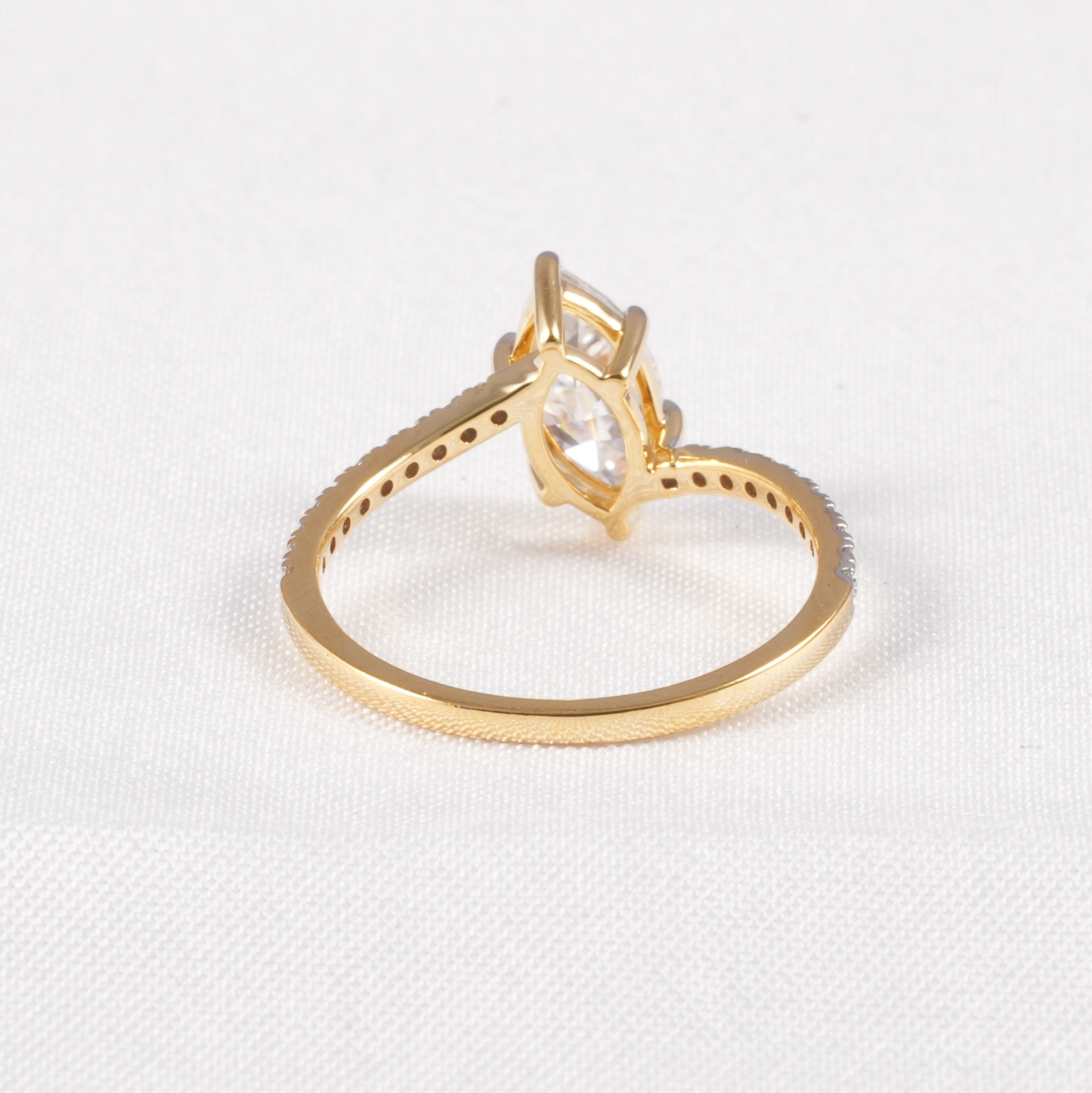 Marquise Diamond Pavé Engagement Ring in 9K, 14K & 18K Gold