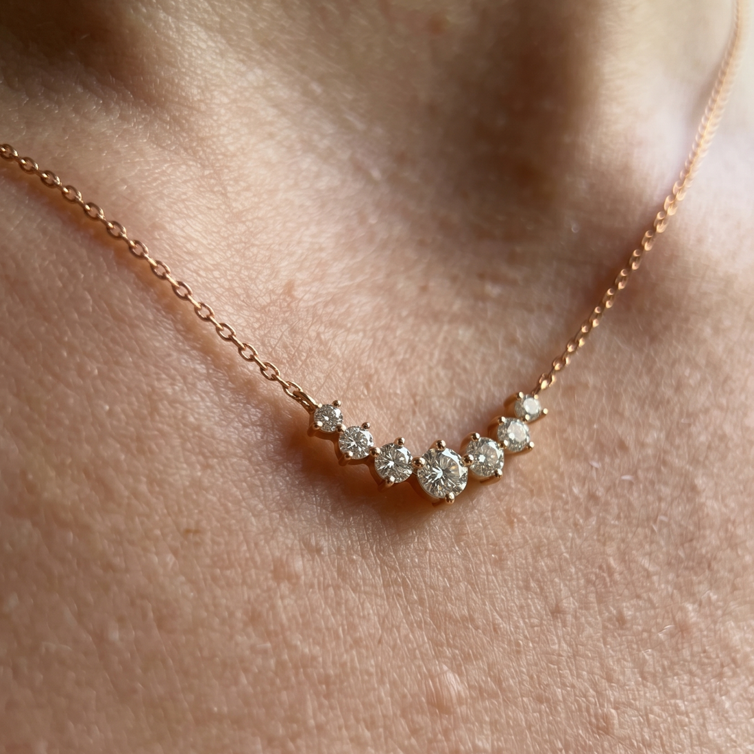 Lustre Barrel 0.59 CTW diamond bead necklace by Kiashaa Jewellery featuring 42 round diamonds in a polished white gold design.