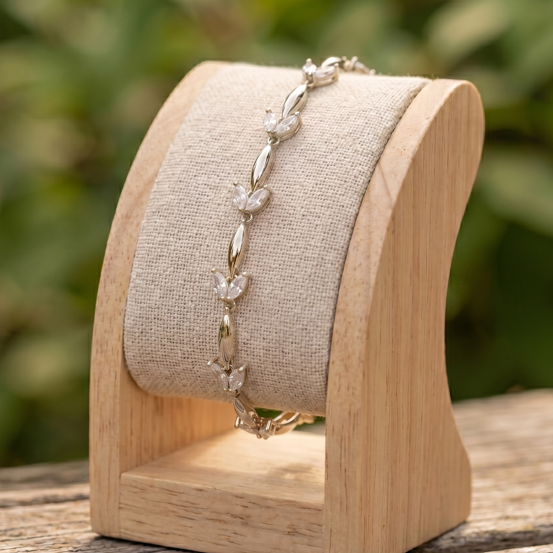 1.12 CTW Marquise Lab-Grown Diamond Leaf Bracelet