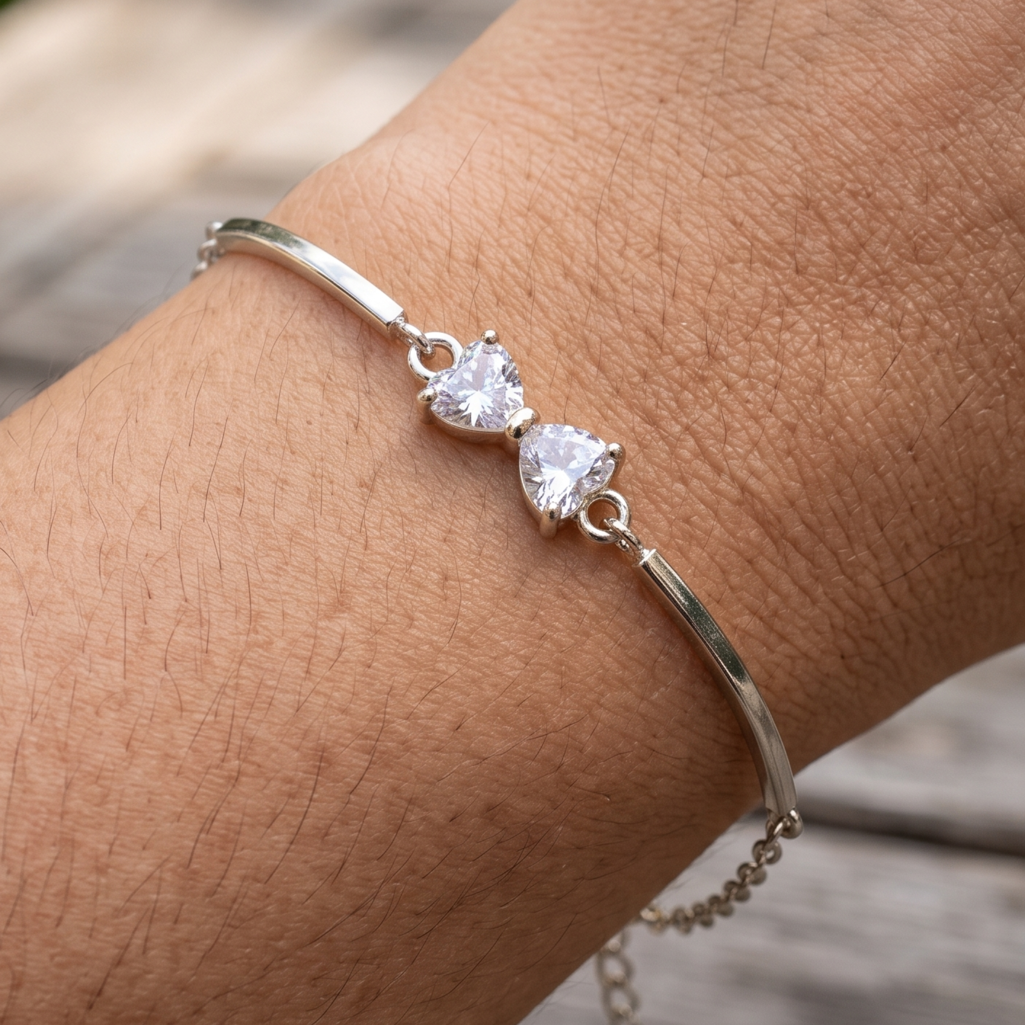 Kiashaa Jewellery 0.96 CTW twin heart diamond bracelet in polished rose gold.