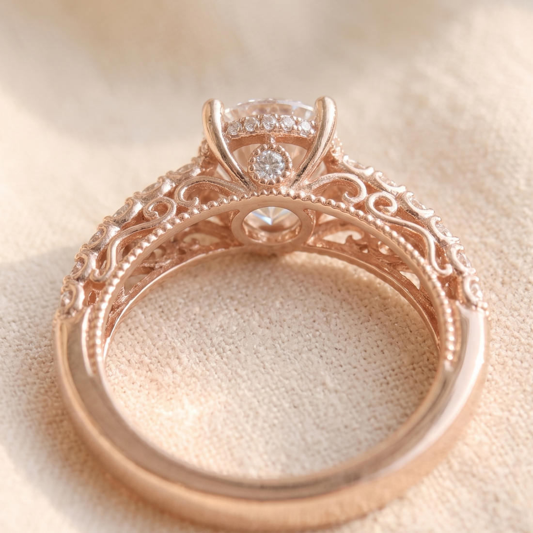 Kiashaa Jewellery 2.524 CTW vintage round diamond engagement ring in polished rose gold.