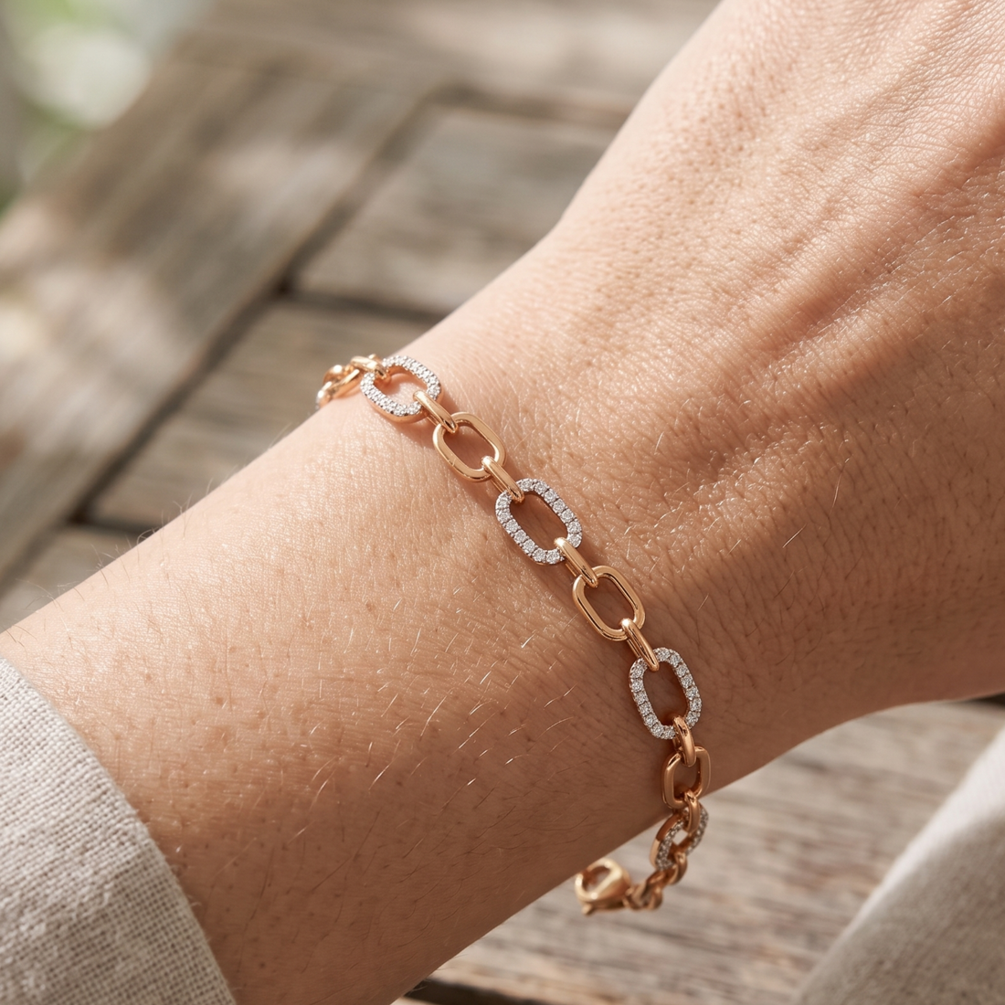 Kiashaa Jewellery 0.875 CTW diamond clover station bracelet in polished yellow gold.