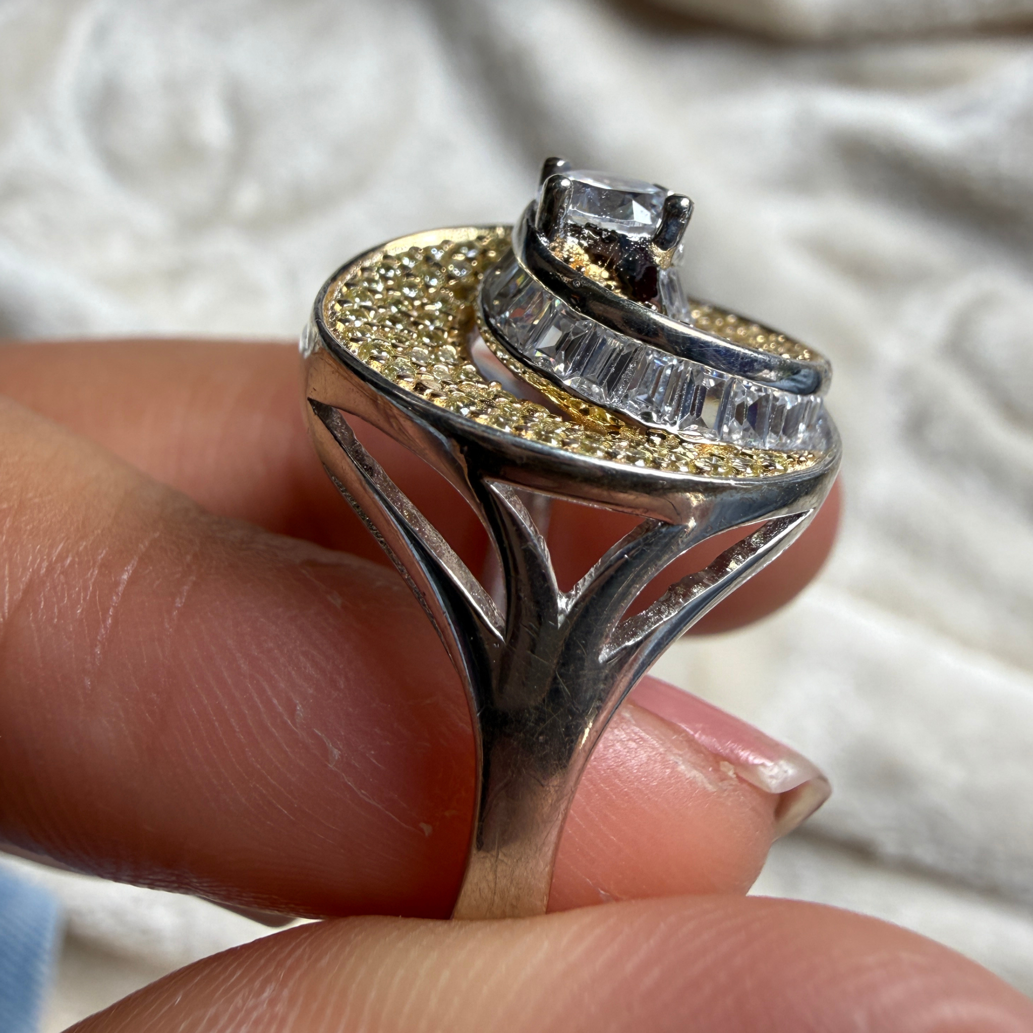 Round and baguette lab-grown diamond swirl statement ring by Kiashaa Jewellery.