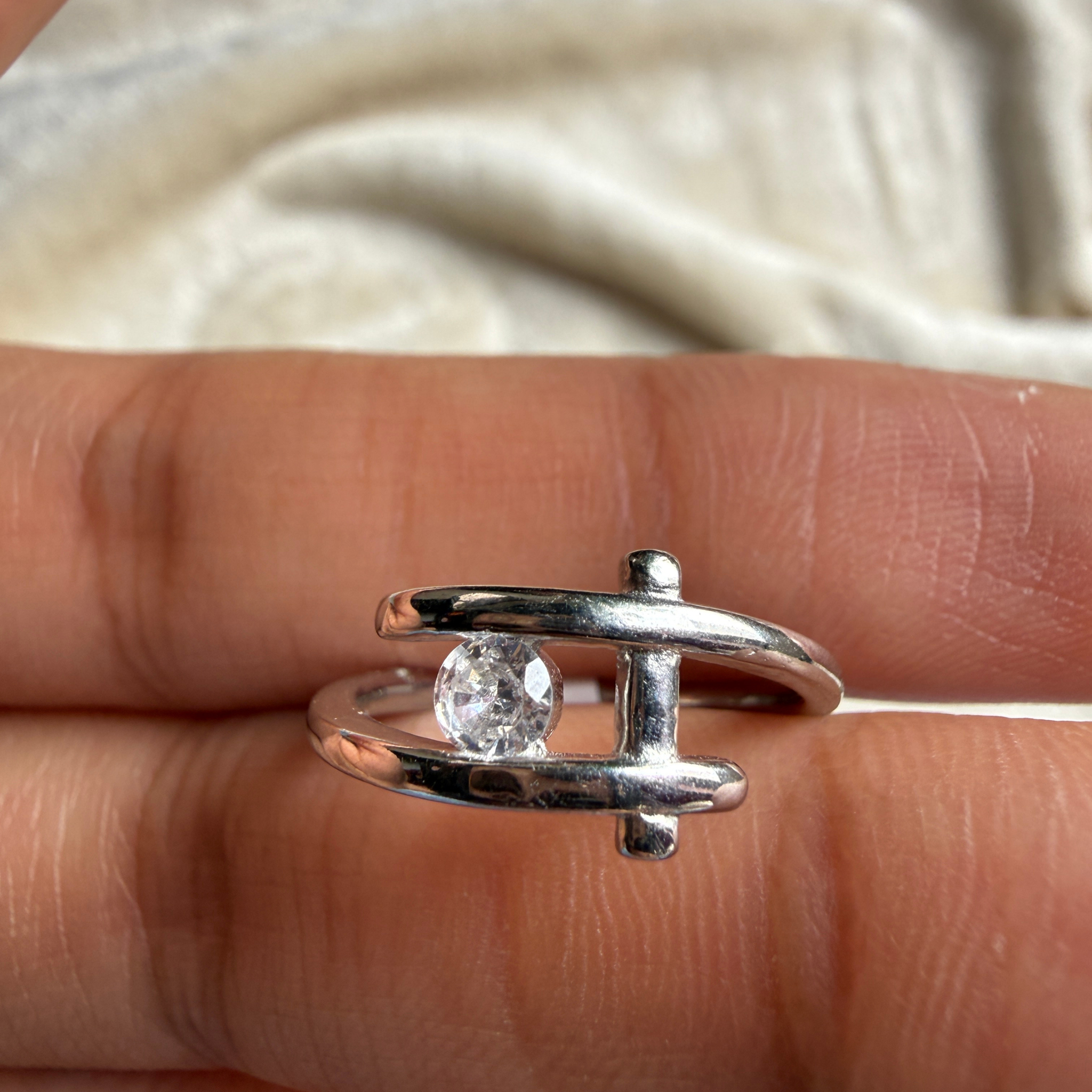 Modern round lab-grown diamond open ring in white gold by Kiashaa Jewellery.