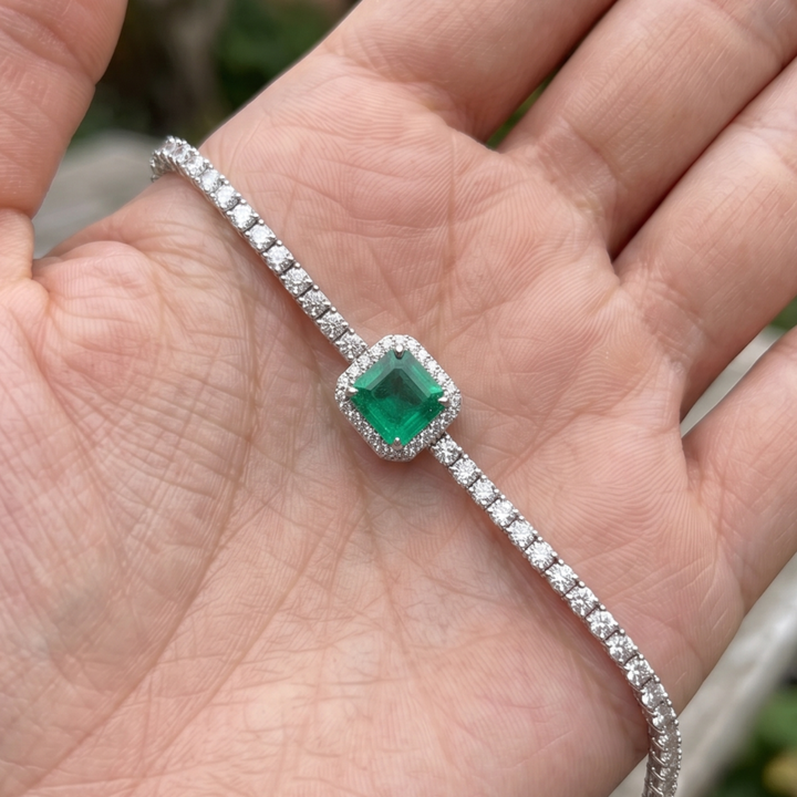 Emerald Majesty Green Gemstone & Diamond Tennis Bracelet