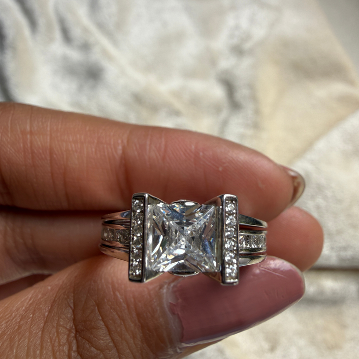 Princess-cut lab-grown diamond split-shank ring in white gold by Kiashaa Jewellery.