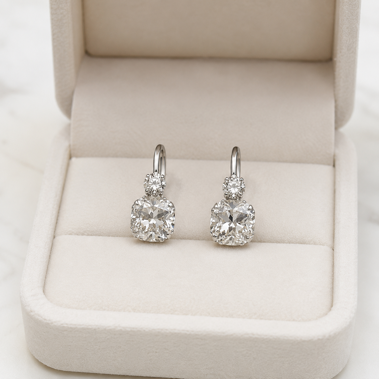 Kiashaa Jewellery cushion-cut lab-grown diamond drop earrings in yellow gold with round diamond accents