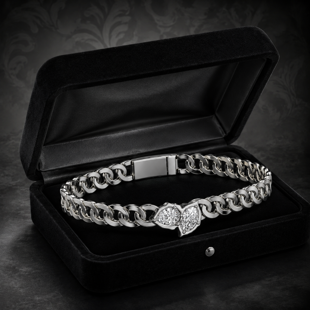 1.03 CTW Pear & Oval Diamond Men’s Bracelet in 14K & 18K Gold