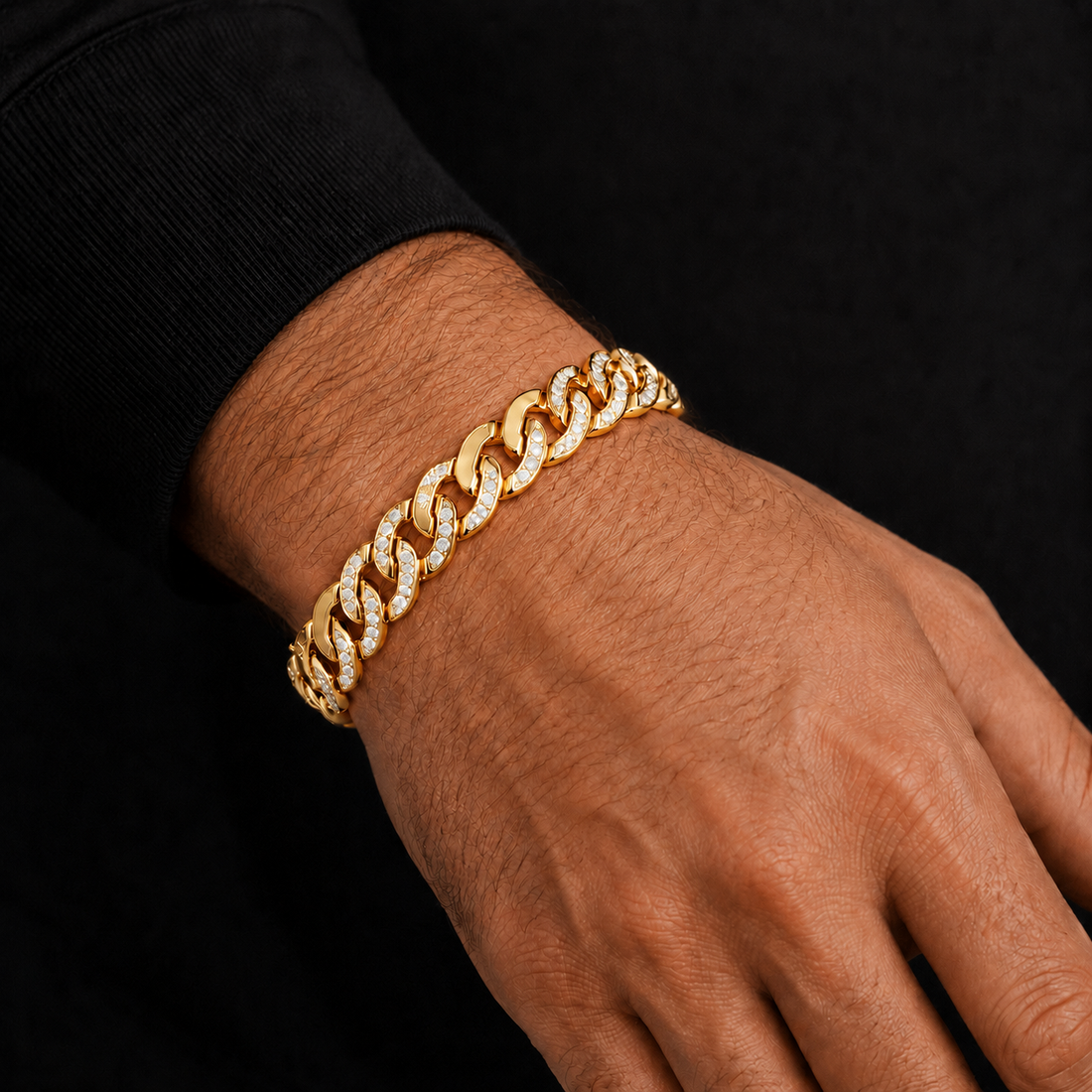 1.10 CTW Pave Diamond Cuban Link Men’s Bracelet in 14K & 18K Gold