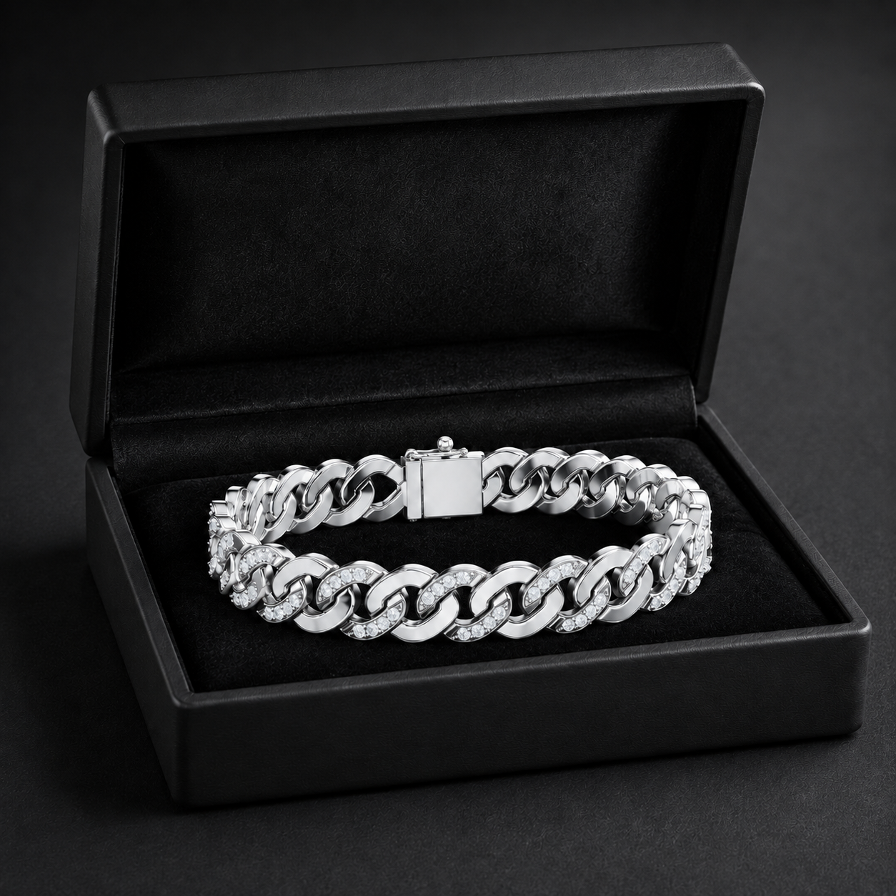 1.10 CTW Pave Diamond Cuban Link Men’s Bracelet in 14K & 18K Gold