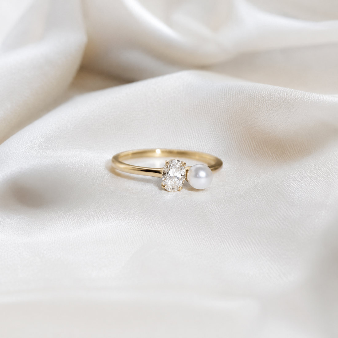 1 CT Oval Diamond & Pearl Toi et Moi Ring in 9K–18K Gold