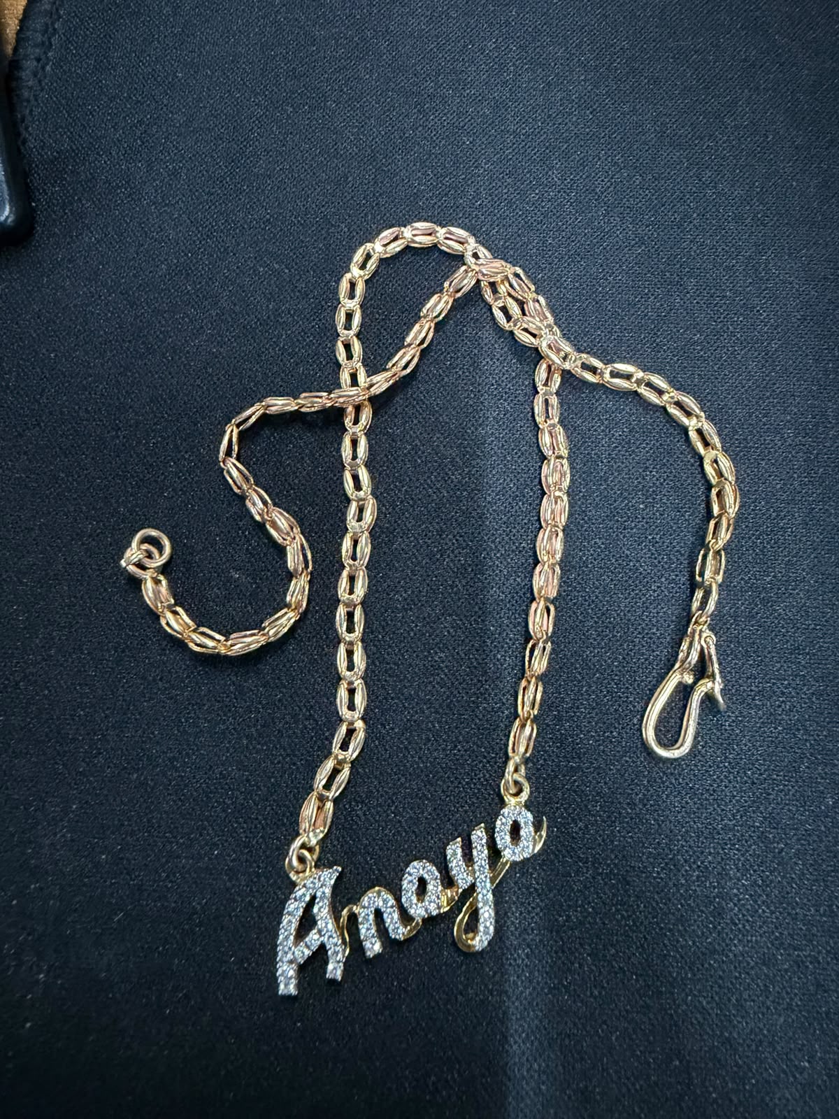 Personalized Amaya Diamond Name Necklace in 9K, 14K & 18K Gold
